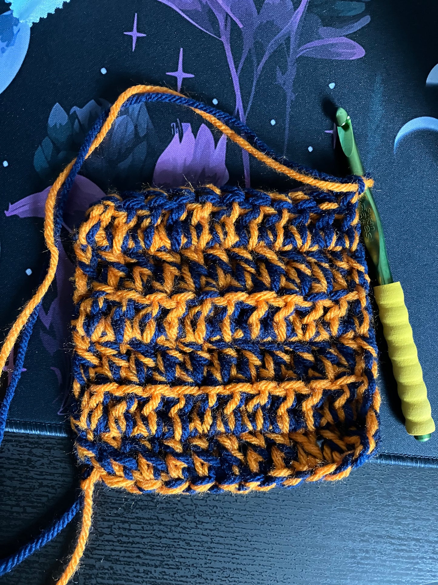 Double Crochet Mixer (Infinity)