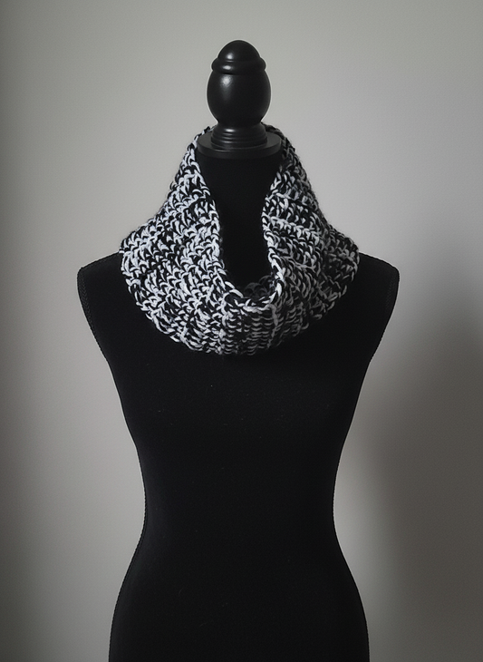 Double Crochet Mixer (Infinity)